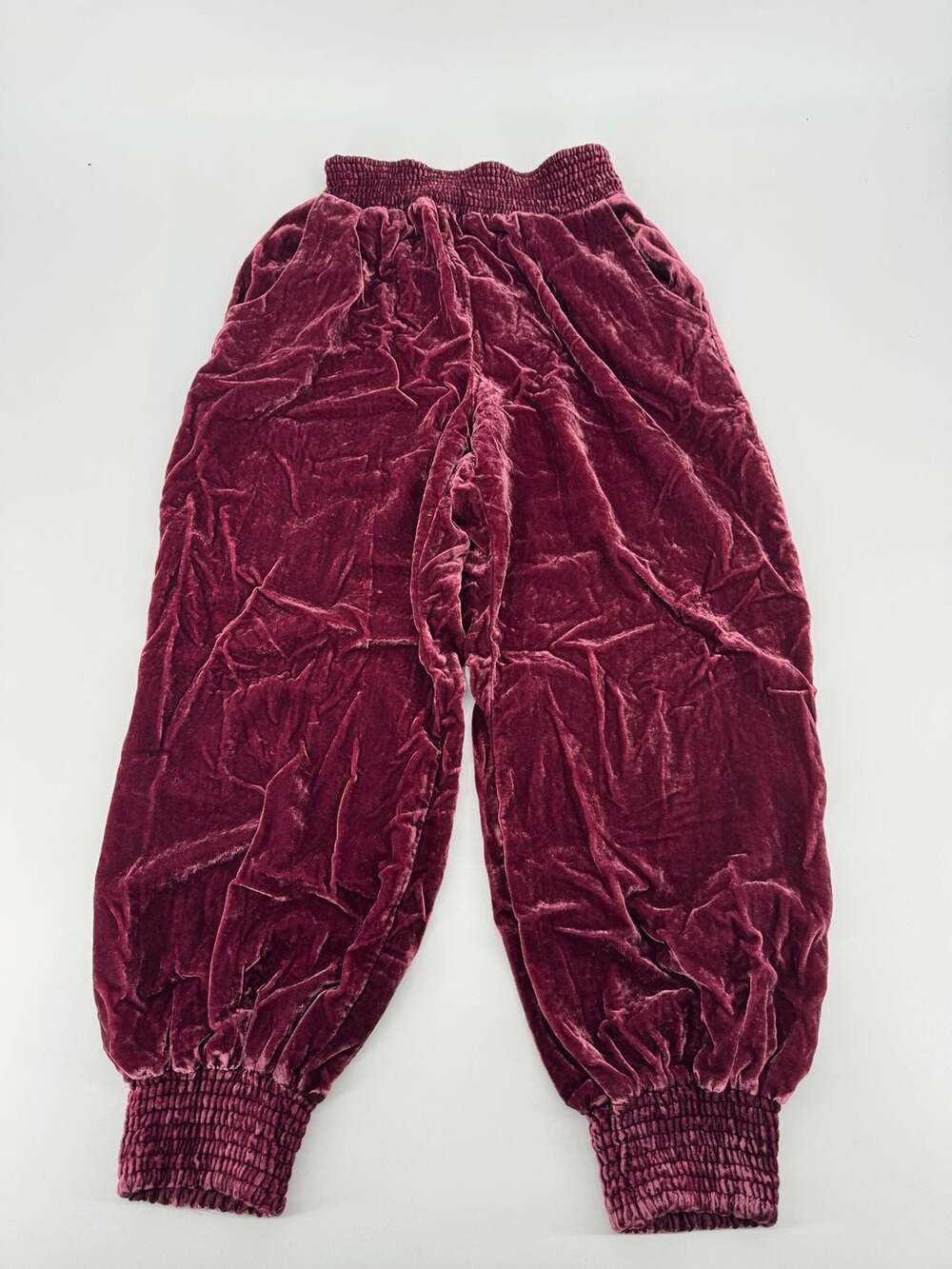 Anthropologie Gloria Velvet Harem Jogger Pants Wine Size S